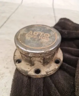 Hyundai Galloper Hub lock 