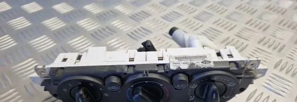 Ford Focus Climate control unit 3M5T19980AD 69607320 69607003