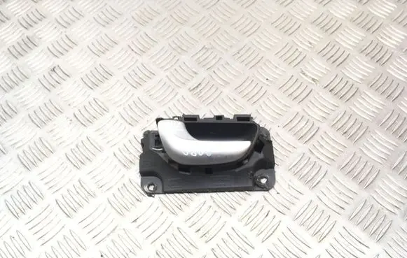Volvo S80 Front door interior handle 09170045