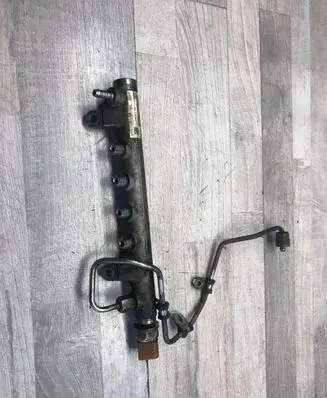 Volkswagen PASSAT B7 Fuel main line pipe 03L130089 40000307