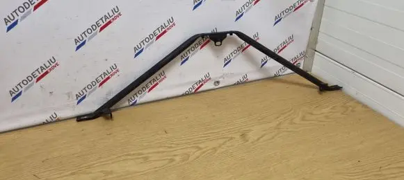Radiator support slam panel bracket