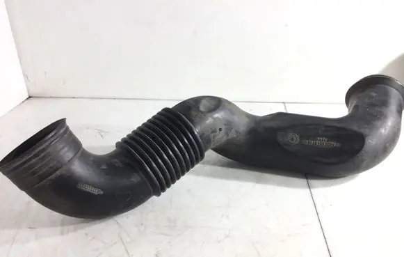 Mercedes-Benz Sprinter W901 W902 W903 W904 Air intake duct part A0000949308