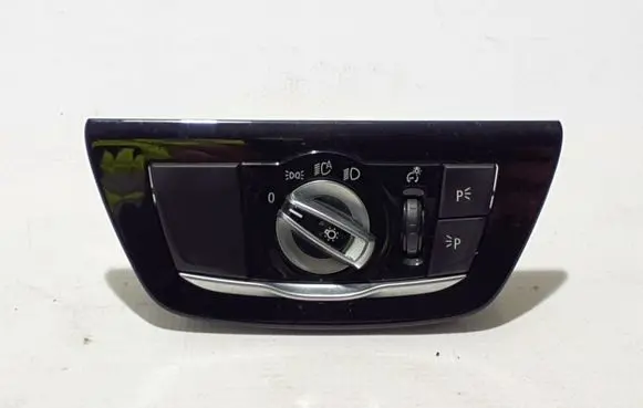 BMW 5 G30 G31 Light switch 9493731