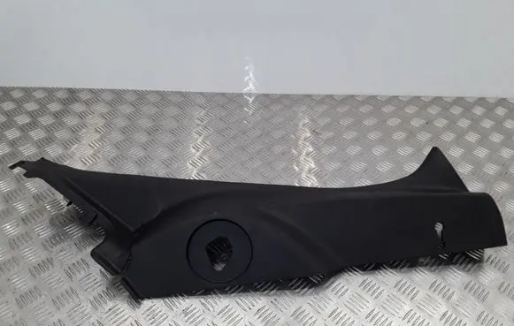Toyota Auris E180 (C) pillar trim 6255102320