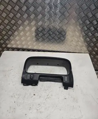 Nissan Terrano Dashboard trim 682400F000