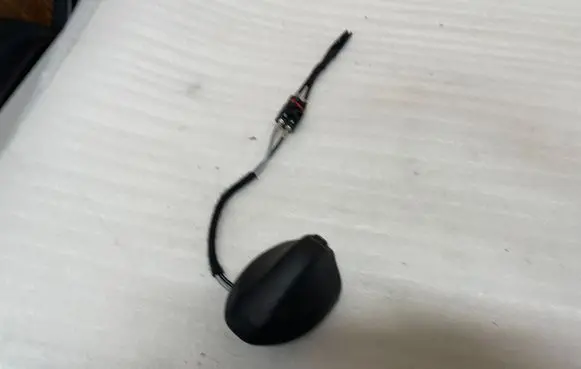 Ford Fiesta Aerial GPS antenna 20171130 H1BT19G461DC