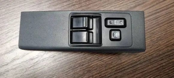 Toyota Avensis Verso Electric window control switch 54355669D 848200F040