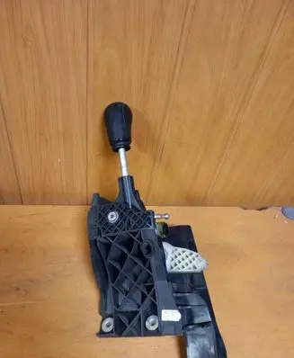 Ford Transit Gear shifter/selector 6C1R7C453