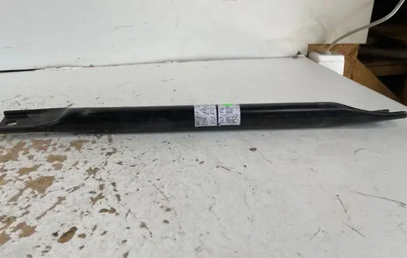 BMW 5 F10 F11 Radiator support slam panel bracket 7180317