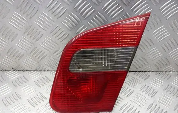 Mitsubishi Carisma Rear/tail lights