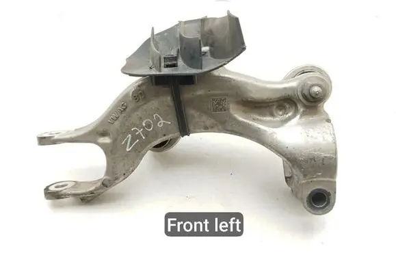 Engine mount bracket