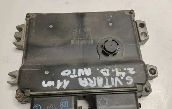 Suzuki Grand Vitara II Engine control unit/module 3391078K0 1123009311 238311I
