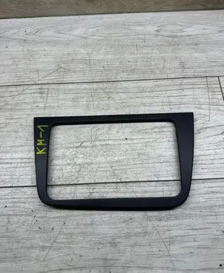 Seat Altea Radio/GPS head unit trim 5P1858071B
