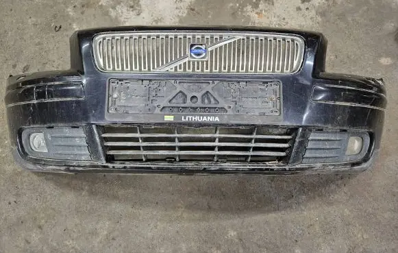 Volvo V50 Front bumper 30657005