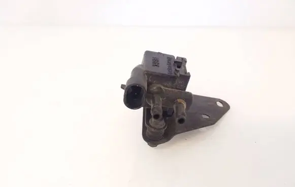 Renault Laguna I Turbo solenoid valve 92052