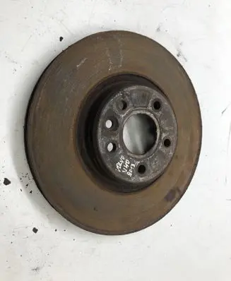 Volvo V40 Front brake disc