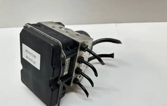 Audi A6 S6 C6 4F ABS Pump 4F0614517A 4F0910517E