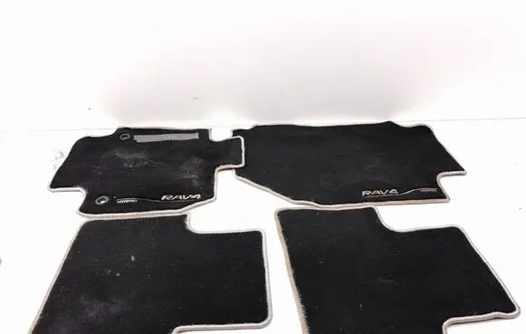 Toyota RAV 4 (XA50) Car floor mat set 