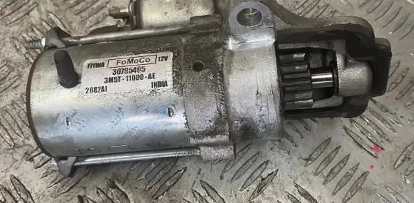 Volvo V70 Starter motor B4204S3 3M5T11000AE