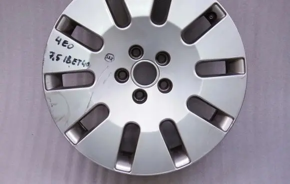 Audi A8 S8 D3 4E R18 alloy rim 