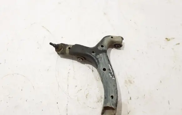 Volkswagen Amarok Front lower control arm/wishbone 2H0407152A