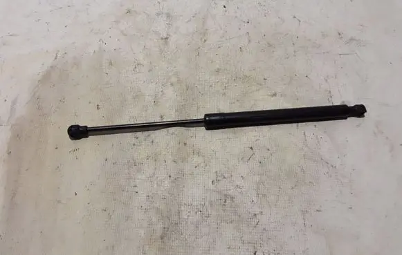 Dacia Sandero III Tailgate strut 904514512R