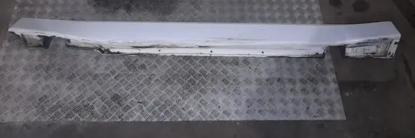 BMW 7 E65 E66 Sill