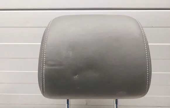 Audi Q5 SQ5 Front seat headrest 