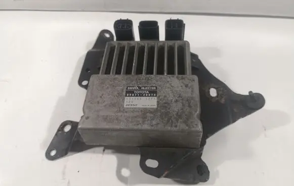 Lexus IS 220D-250-350 Fuel injection control unit/module 8987120070 1310001371
