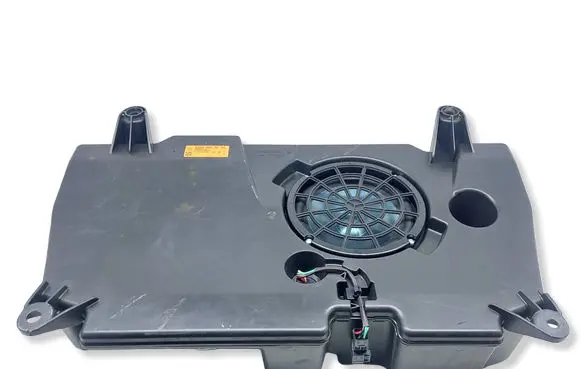 Mercedes-Benz B W246 W242 Subwoofer speaker A2468200002 42002102 2742000301