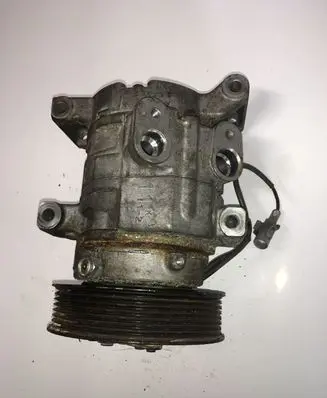 Toyota Hilux (AN10, AN20, AN30) Air conditioning (A/C) compressor (pump) 4472608020 2473003740