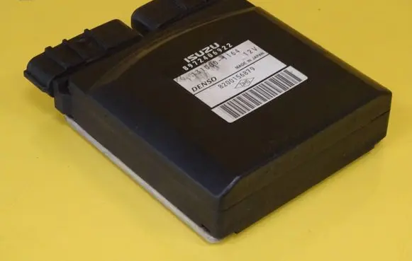 Renault Espace - Grand espace IV Fuel injection control unit/module 8200156879 8972406922