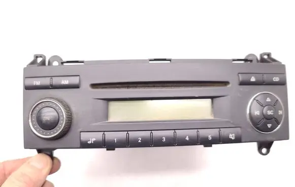 Volkswagen Crafter Radio/CD/DVD/GPS head unit 9068200086 68015194