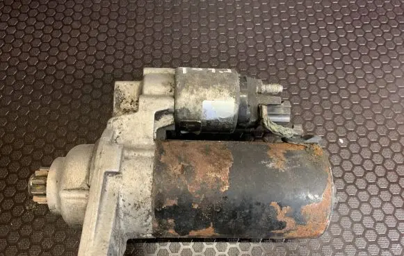 Volkswagen Transporter - Caravelle T5 Starter motor
