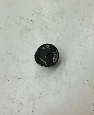 BMW 3 F30 F35 F31 Passenger airbag on/off switch 9196888