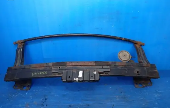 Hyundai Veloster Front bumper support beam