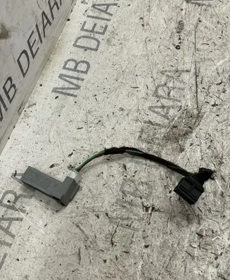 Mercedes-Benz E W212 Brake pedal sensor switch A0015456309