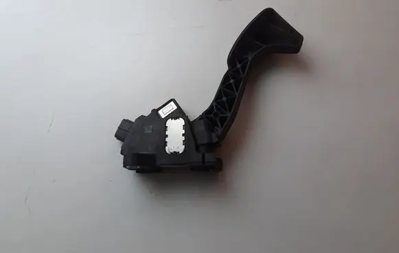 Toyota Auris E180 Accelerator throttle pedal 7811002120