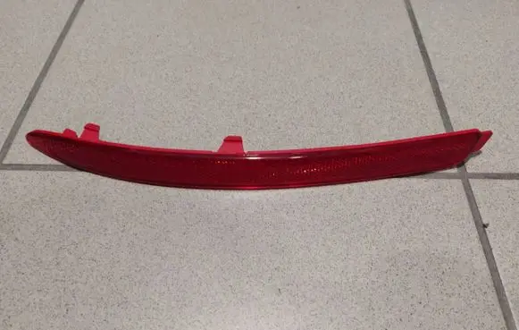 Skoda Octavia Mk2 (1Z) Rear tail light reflector 1Z0945105A