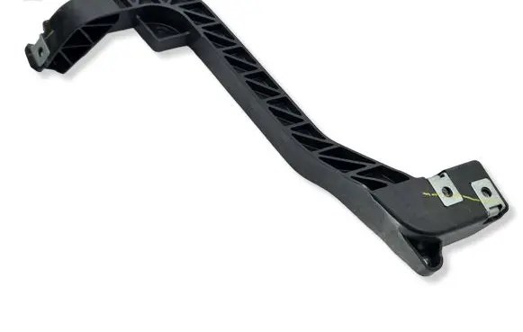 Mercedes-Benz GLE AMG (W166 - C292) Radiator support slam panel bracket A1666263731