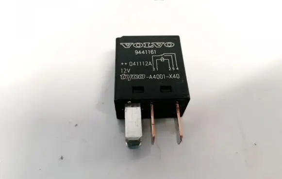 Volvo V50 Other relay 9441161 v23074