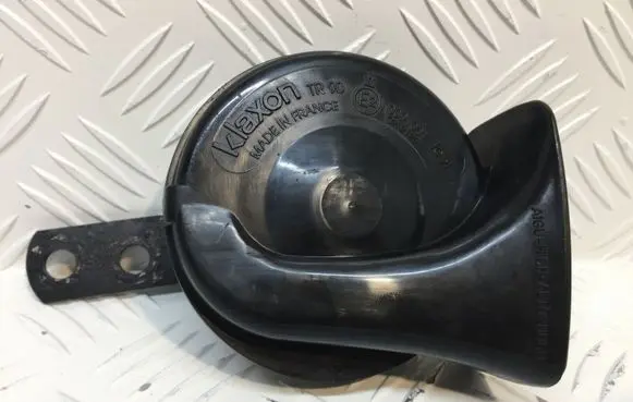 Jaguar XJ X308 Horn signal 0091001CH2126