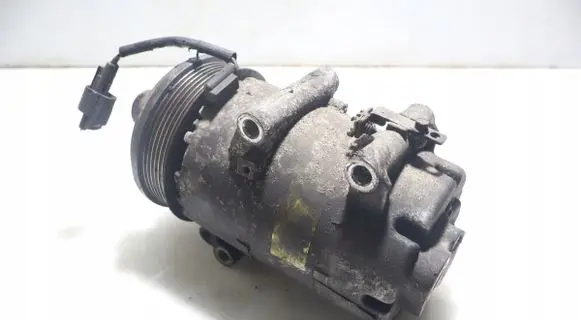 Ford C-MAX I Air conditioning (A/C) compressor (pump)