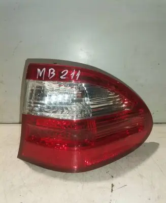 Rear/tail lights