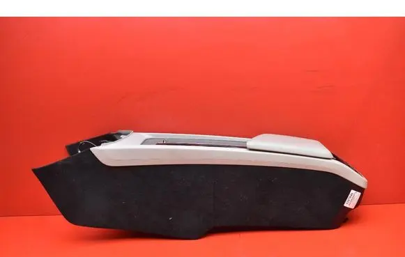 Volvo V60 Center console