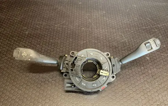 BMW 5 E39 Multifunctional control switch/knob 8363668