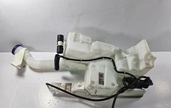 Peugeot 2008 II Windshield washer fluid reservoir/tank 9820843780