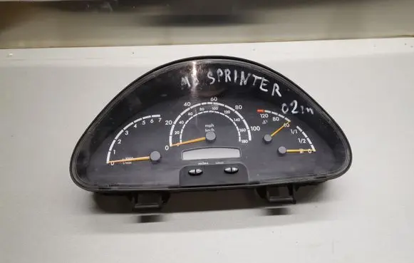 Mercedes-Benz Sprinter W901 W902 W903 W904 Speedometer (instrument cluster) A0014460821