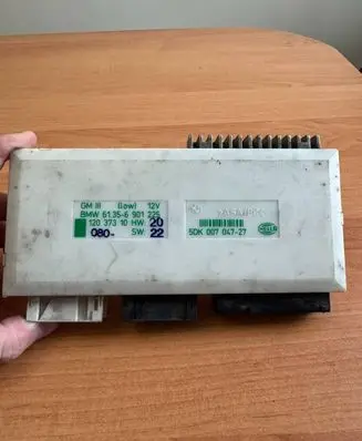 BMW 5 E39 Comfort/convenience module 61356901225 12037310