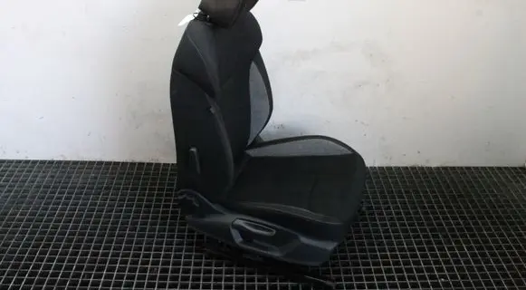 Skoda Scala Front passenger seat 